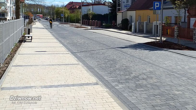 Zakończono przebudowę ulicy 1 Maja w Dziwnówku