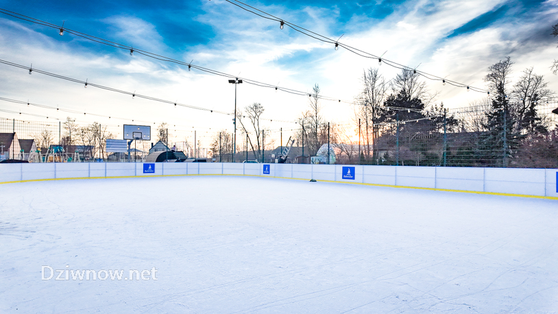 Lodowisko w Dziwnowie jest oblegane